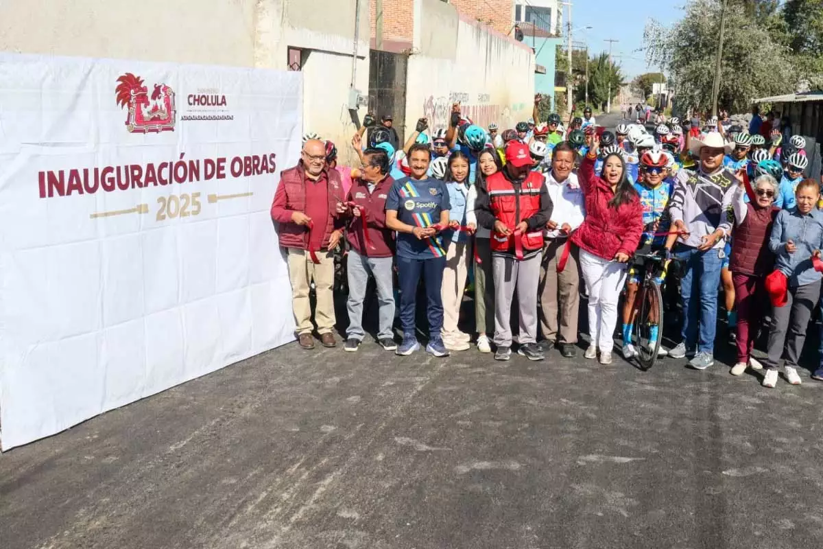 Tonantzin Fernandez cumple su palabra con la rehabilitacion de vialidad usada por jovenes deportistas 4