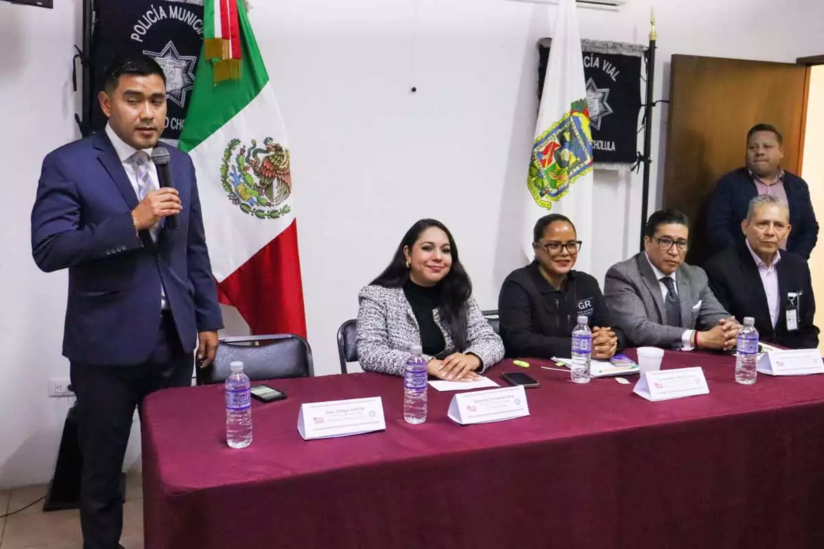 Tonantzin Fernandez impulsa la profesionalizacion policial en el Gobierno de Cholula 5