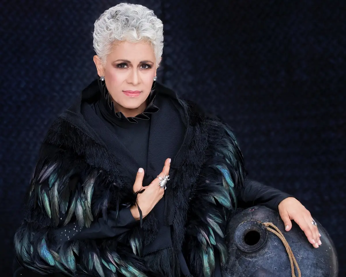 Con su “Carita de cielo”, Eugenia León cautiva a su público 2 Con su “Carita de cielo”, Eugenia León cautiva a su público