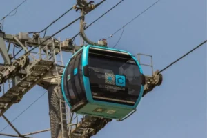 Alejandro Armenta propone concesionar el Cablebús en Puebla