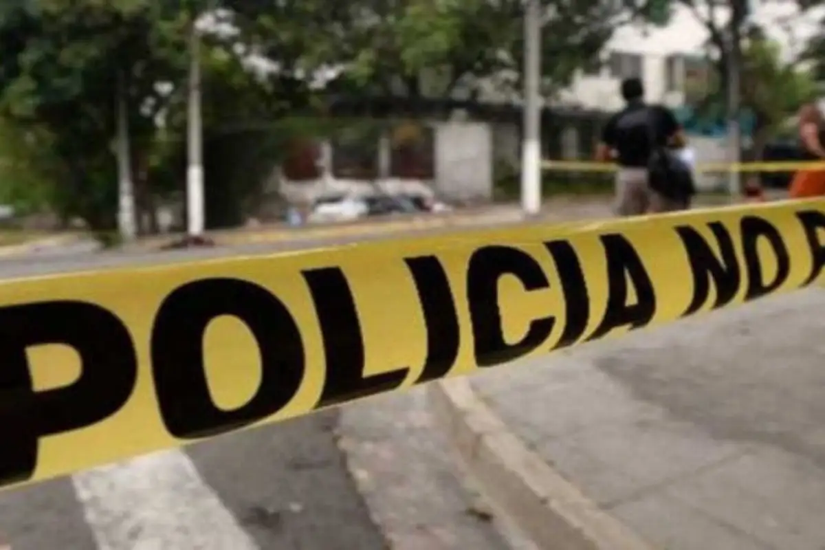 Encuentran cadáver sobre la autopista Cuacnopalan-Oaxaca