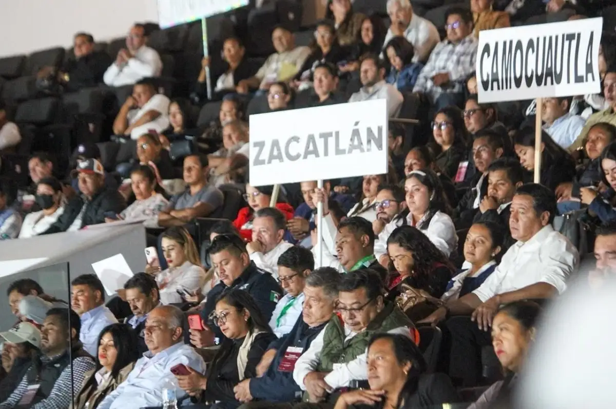 Zacatlán presente en toma de protesta del Consejo Estatal y los Consejos Municipales de Paz y Justicia Cívica 2 Zacatlán presente en toma de protesta del Consejo Estatal y los Consejos Municipales de Paz y Justicia Cívica