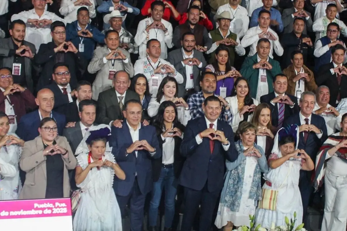 Zacatlán presente en toma de protesta del Consejo Estatal y los Consejos Municipales de Paz y Justicia Cívica 3 Zacatlán presente en toma de protesta del Consejo Estatal y los Consejos Municipales de Paz y Justicia Cívica