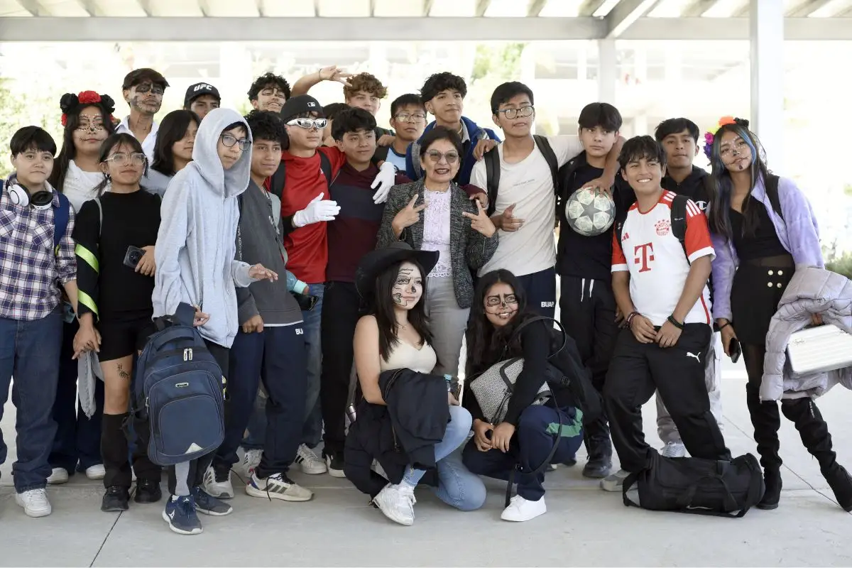 Rinden homenaje a la muerte y sus tradiciones en CU2