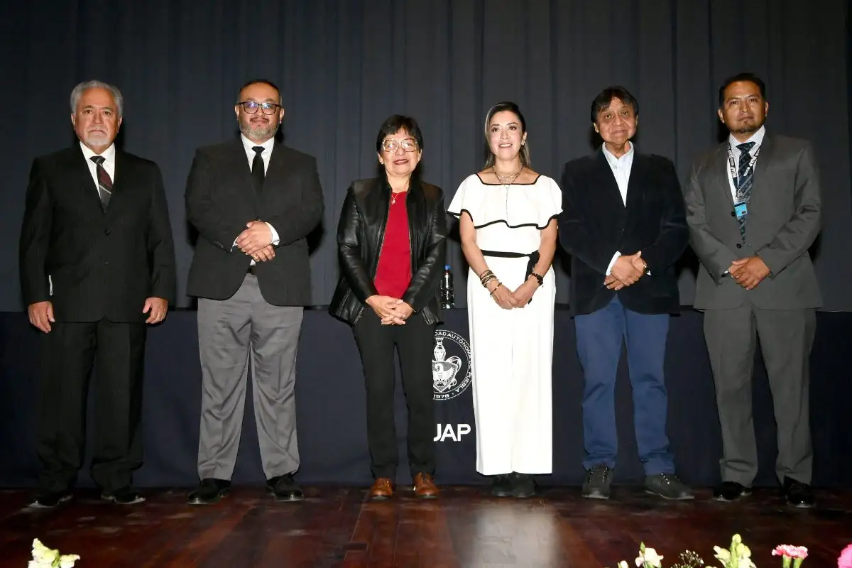 Inaugura Lilia Cedillo Simposio “Dr. Alejo Carlos Herrera Mora”