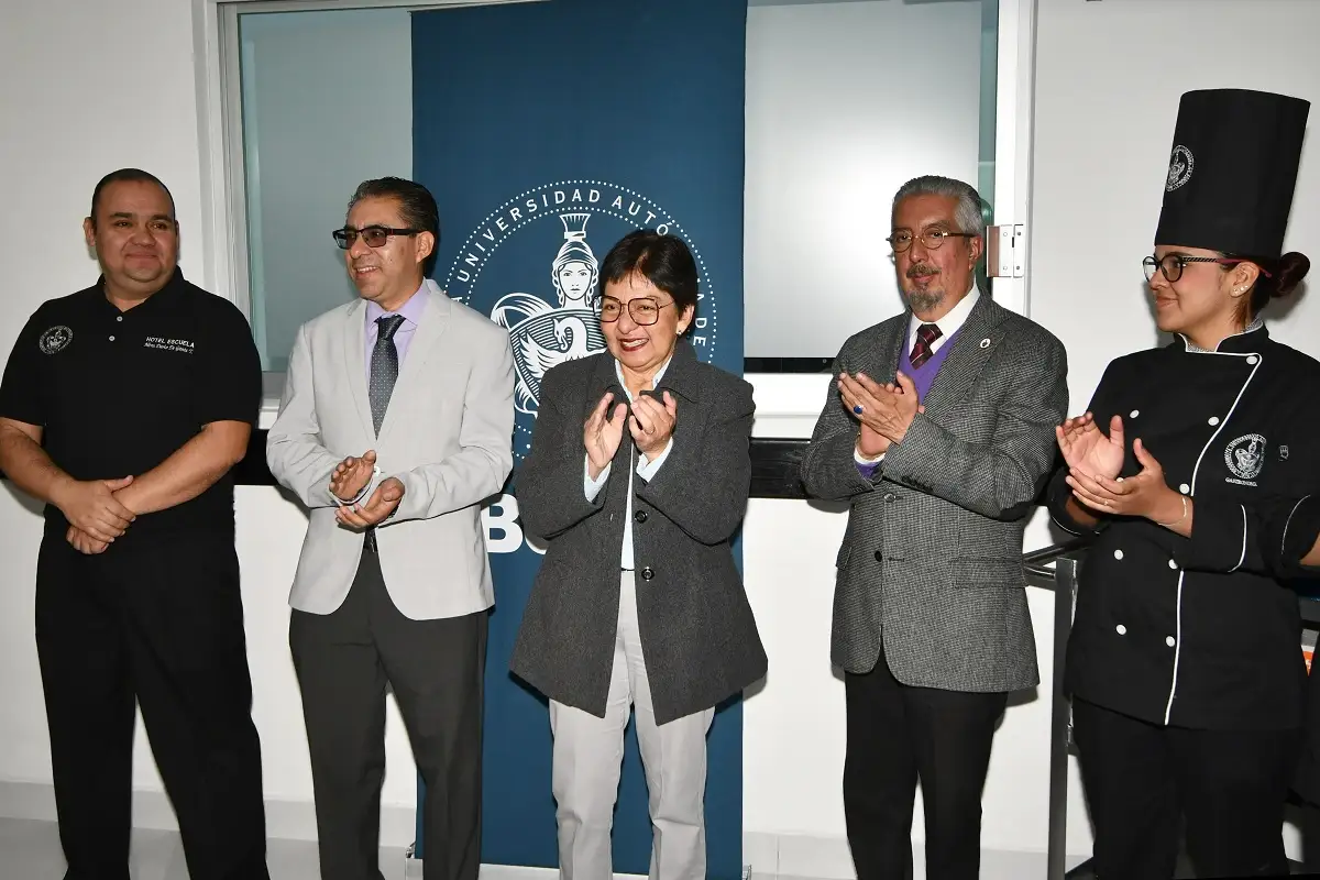 Lilia Cedillo inaugura remodelación integral del Hotel-Escuela