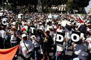Así se ve la marcha del 15 de noviembre en Puebla