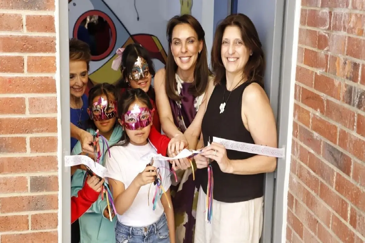 Preside MariElise Budib inauguación del Centro de Salud Mental Infantil de Casa del Sol