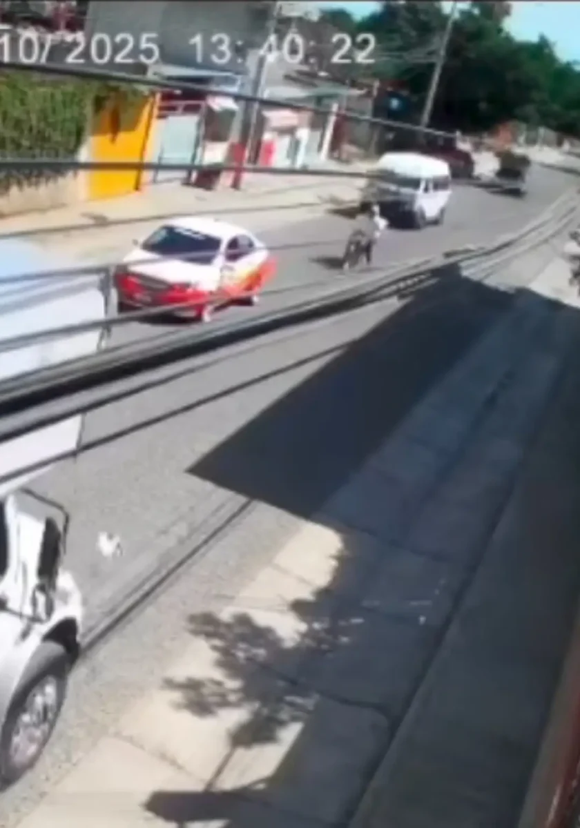 Motociclista chocó en San Diego Chalma y muere prensado