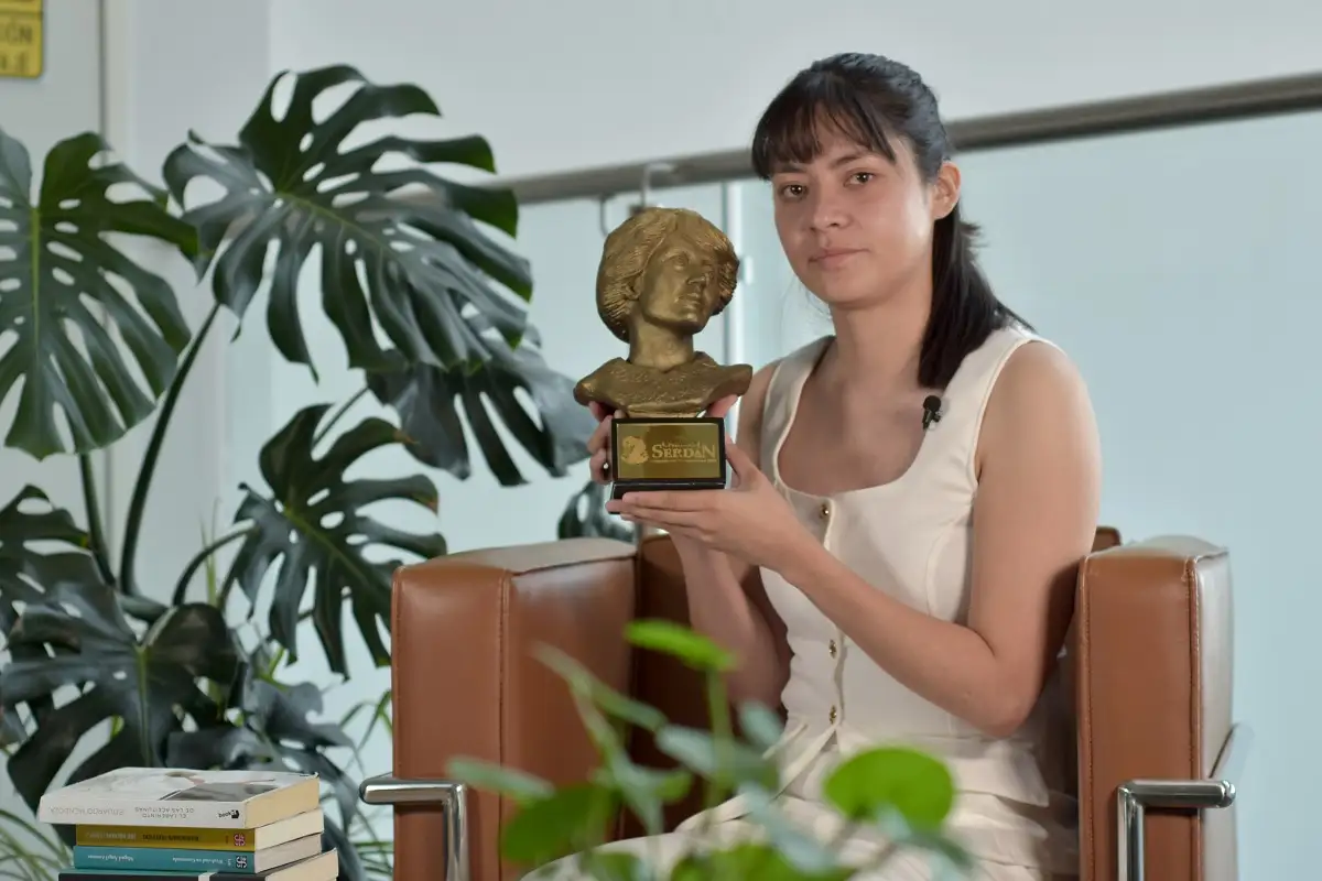 Gana estudiante BUAP premio Carmen Serdán “Mujeres que Transforman” 2025