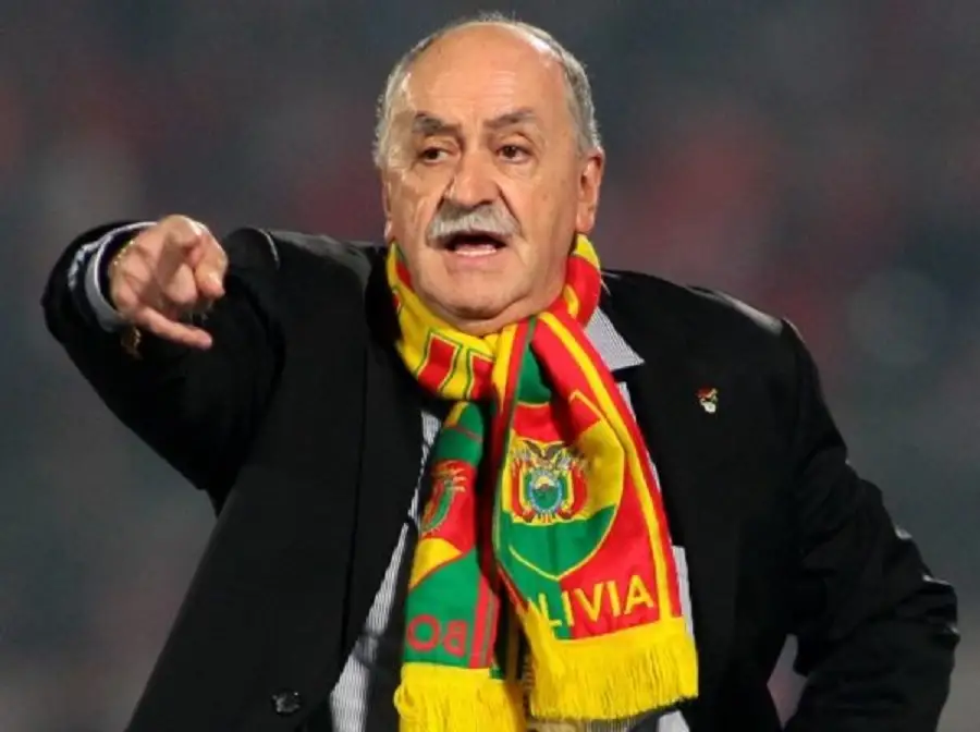 Murió Xabier Azkargorta, técnico español que dirigió a Chivas