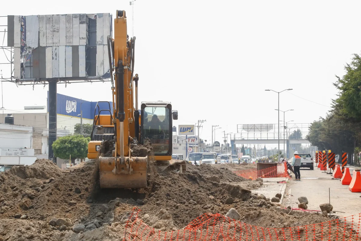 Anuncia Armenta paquete de obras en Puebla: estas 24 vialidades serán intervenidas