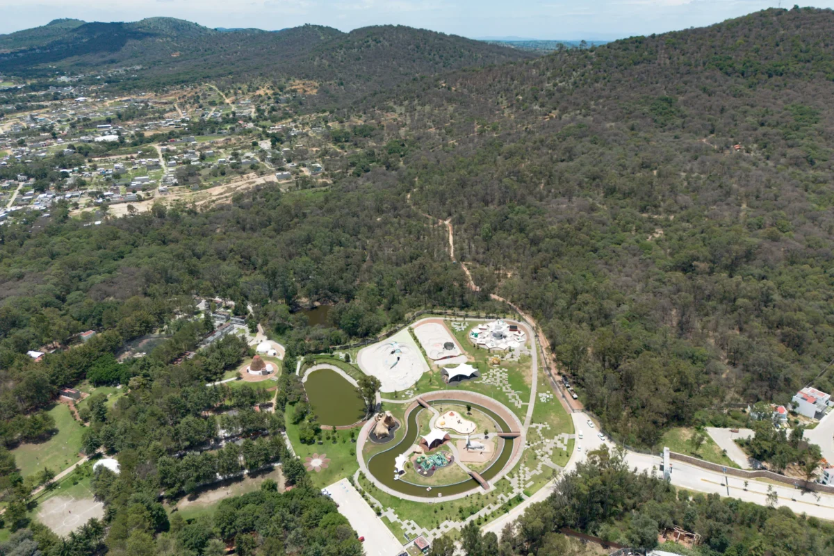 Etiquetan más de 2 mil mdp en 14 obras en Puebla para 2026: Cablebús, Centro de Rehabilitación y Universidad del Deporte