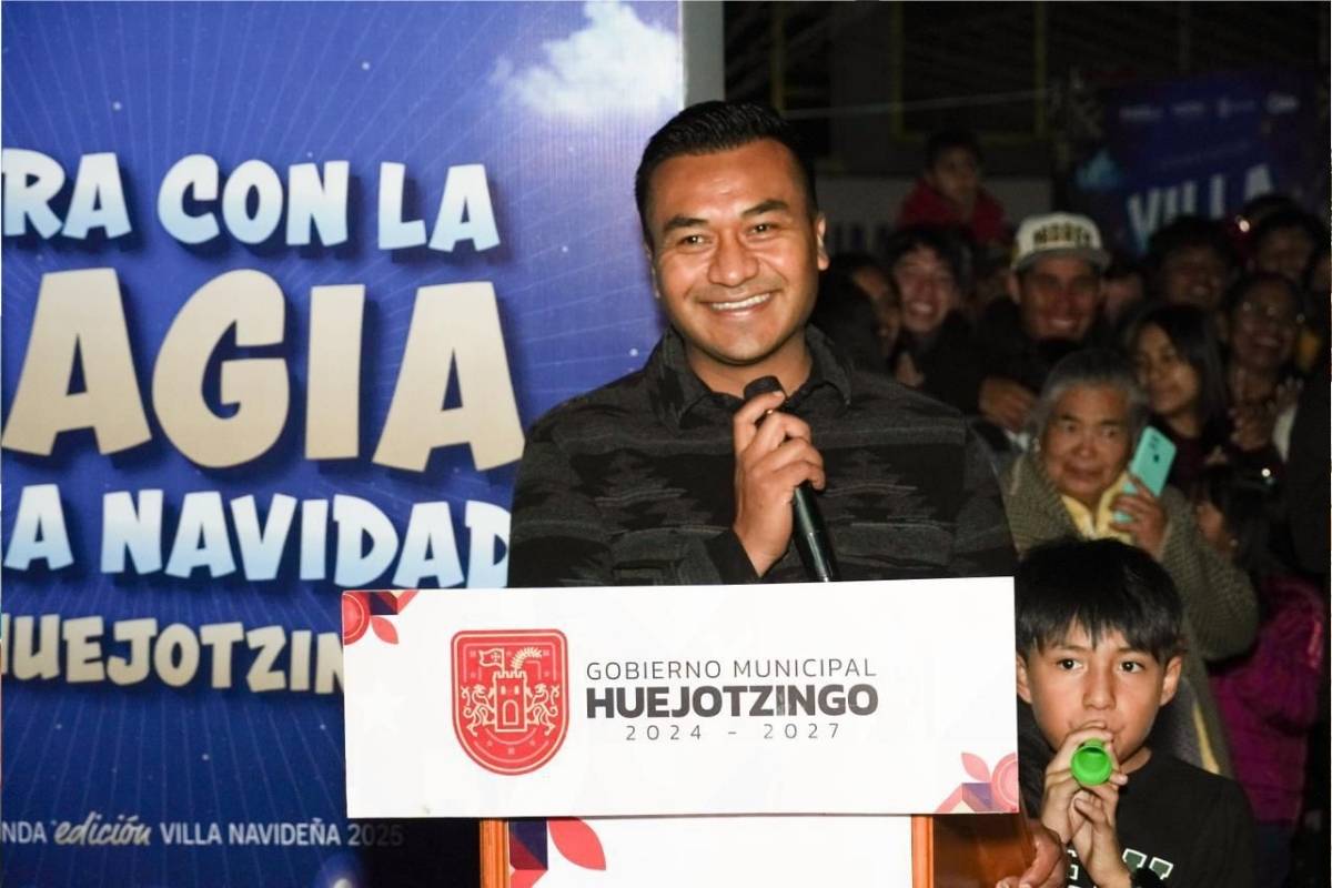 Inauguran Villa Navideña en Santa Ana Xalmimilulco, Huejotzingo 