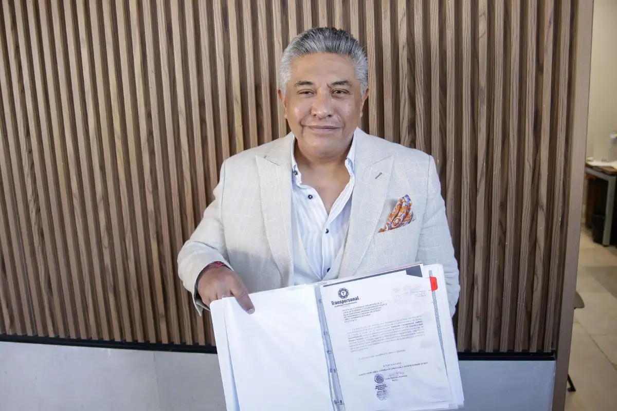 Exauditor Romero Serrano se registra para presidir la ASE