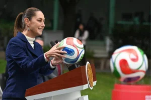Sheinbaum regalará boleto de la inauguración del Mundial 2026 a una niña