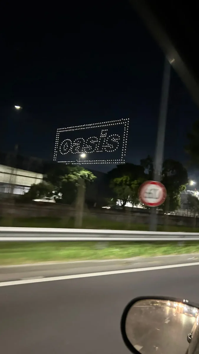 Así fue el show de drones de Oasis en Argentina