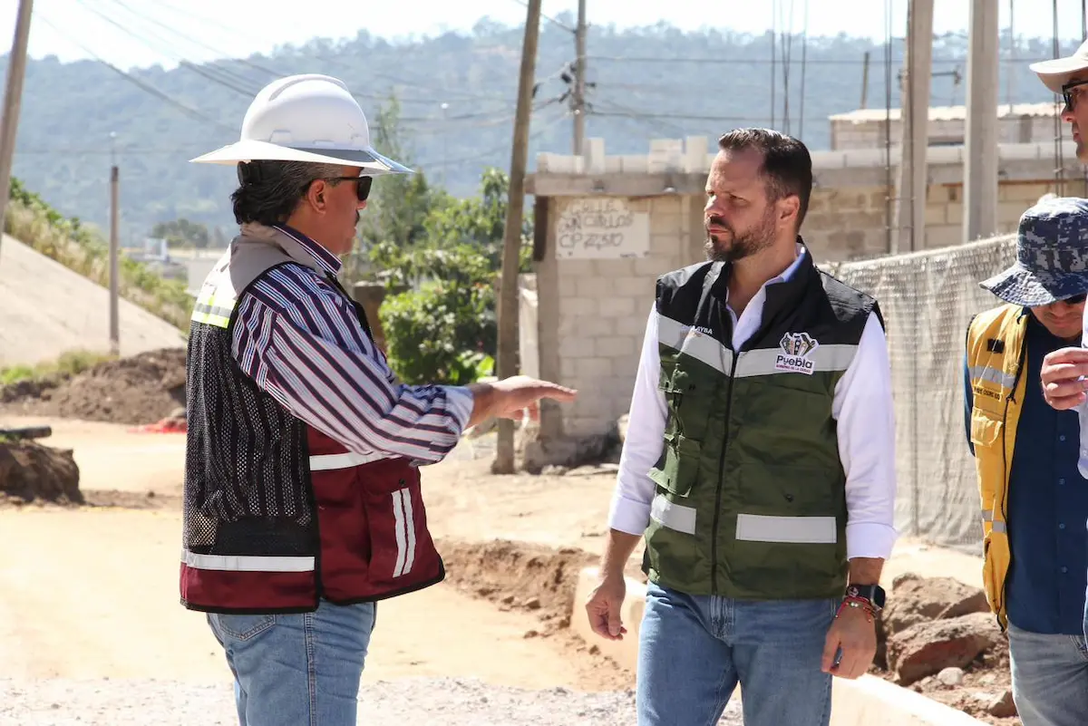 Avanza Gobierno de la Ciudad con trabajos de rehabilitación vial en la colonia Santa Margarita