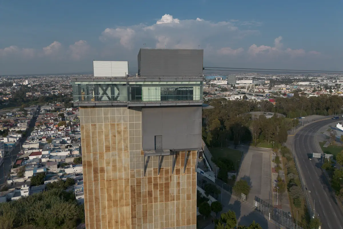 Bartholet fabricante del Teleférico de Puebla entregó un prototípo y es el más caro del país
