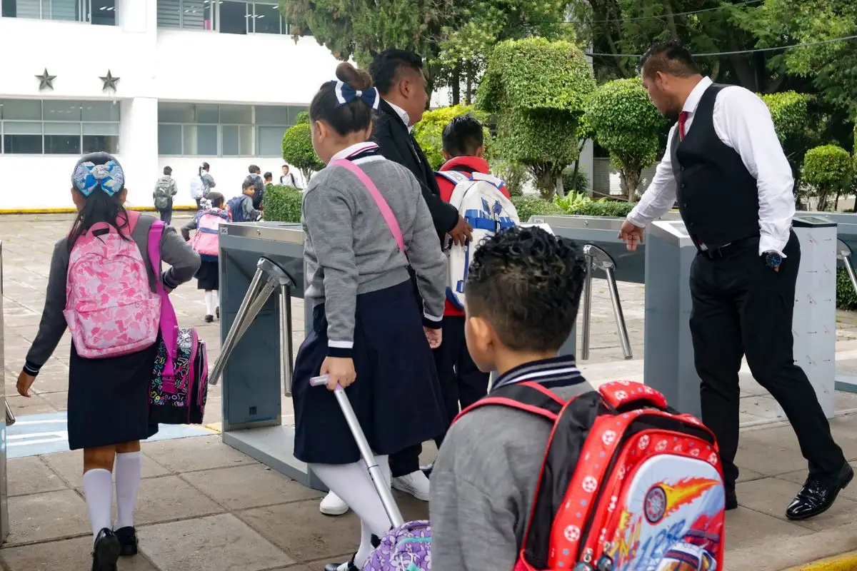 ¿El 12 de diciembre es festivo? Te decimos si habrá clases