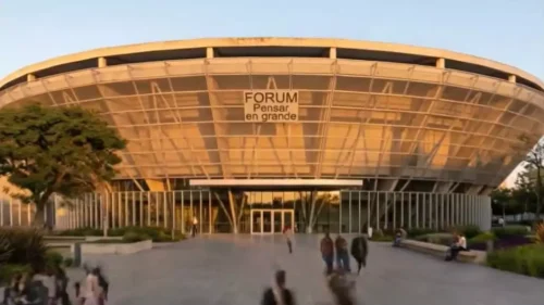 construcción del Forum Pensar en Grande