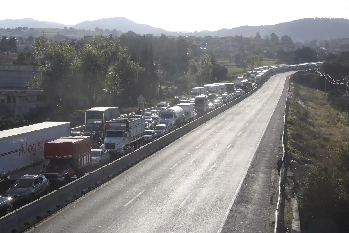 Anuncian cierres en la autopista México–Puebla