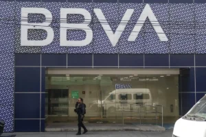 Artefacto explosivo abandonado en BBVA de la 25 Poniente no servía “fue para generar miedo”