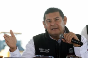 En Puebla no hay línea para el Poder Judicial ni la FGE