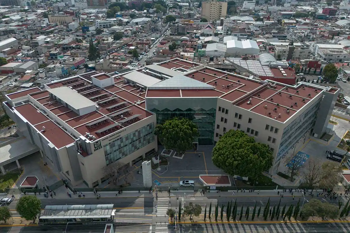 En su inauguración, renombran a San Alejandro por Hospital Carmen Serdán