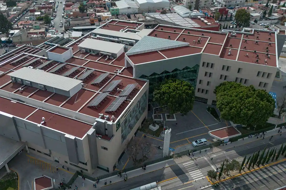 En su inauguración, renombran a San Alejandro por Hospital Carmen Serdán