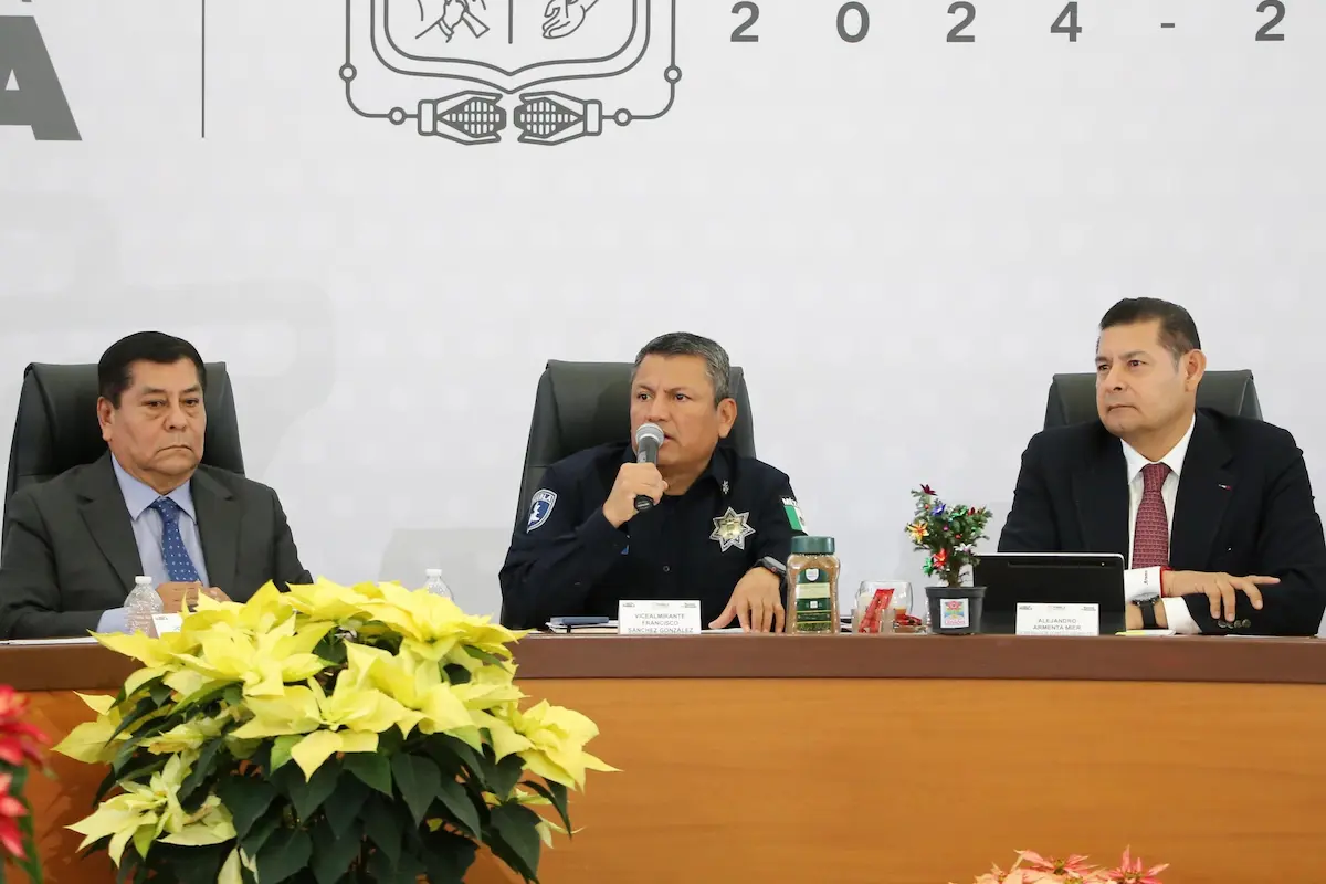 En coordinación con Fuerzas Armadas, gobierno de Puebla rompe cadenas de corrupción y fortalece seguridad 