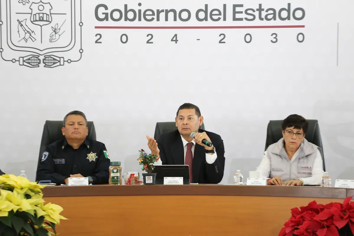 En coordinación con Fuerzas Armadas, gobierno de Puebla rompe cadenas de corrupción y fortalece seguridad