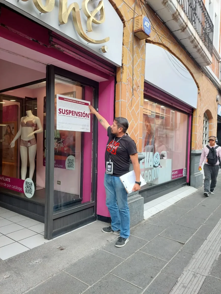 Profeco clausura tienda Ilusión en el Centro Histórico de Puebla 2 Profeco clausura tienda Ilusión en el Centro Histórico de Puebla