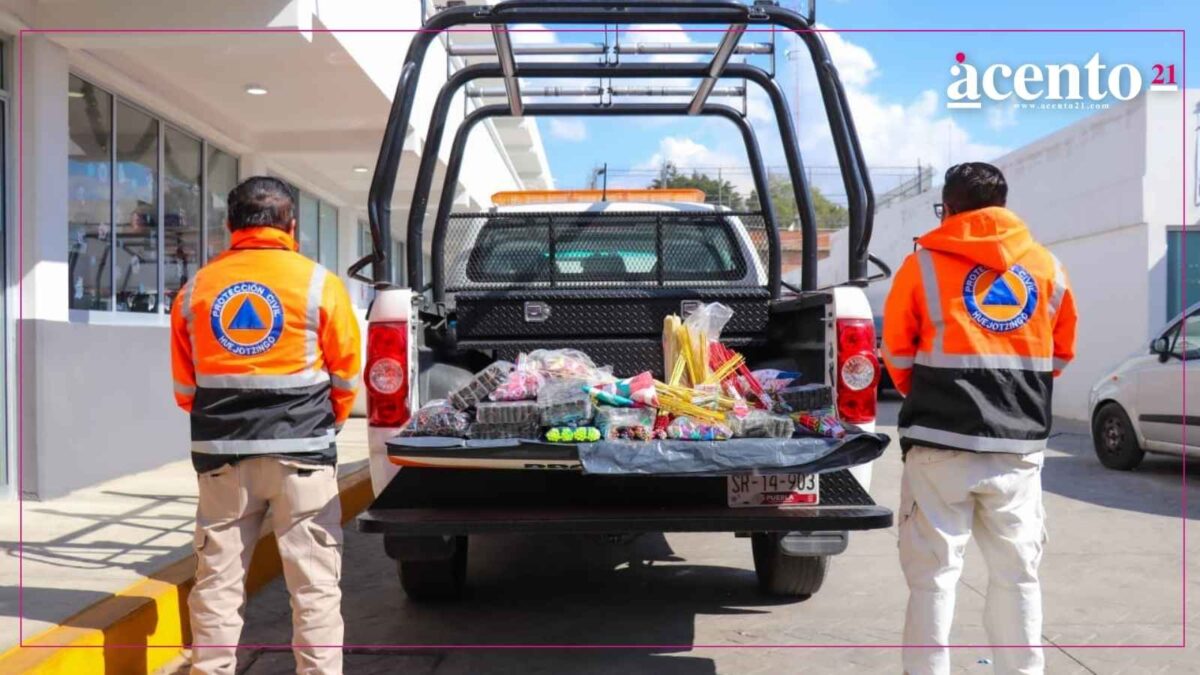 Protección Civil y Marina decomisan 50kg de pirotecnia clandestina en Huejotzingo