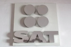 SAT congelará cuentas bancarias en diciembre de 2025