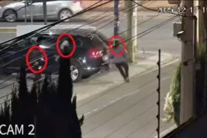 VIDEO: Este es el momento en el que delincuentes roban una camioneta en Coronango