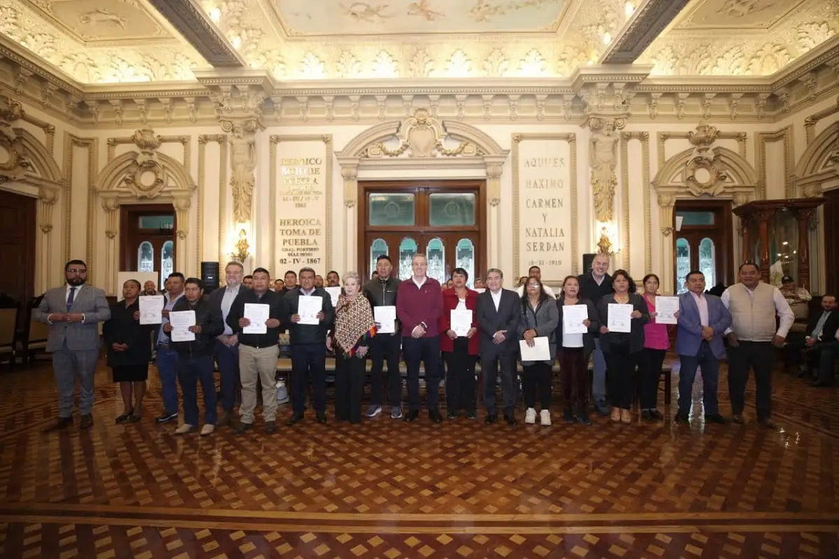 Toma protesta Pepe Chedraui a inspectoras e inspectores de sección