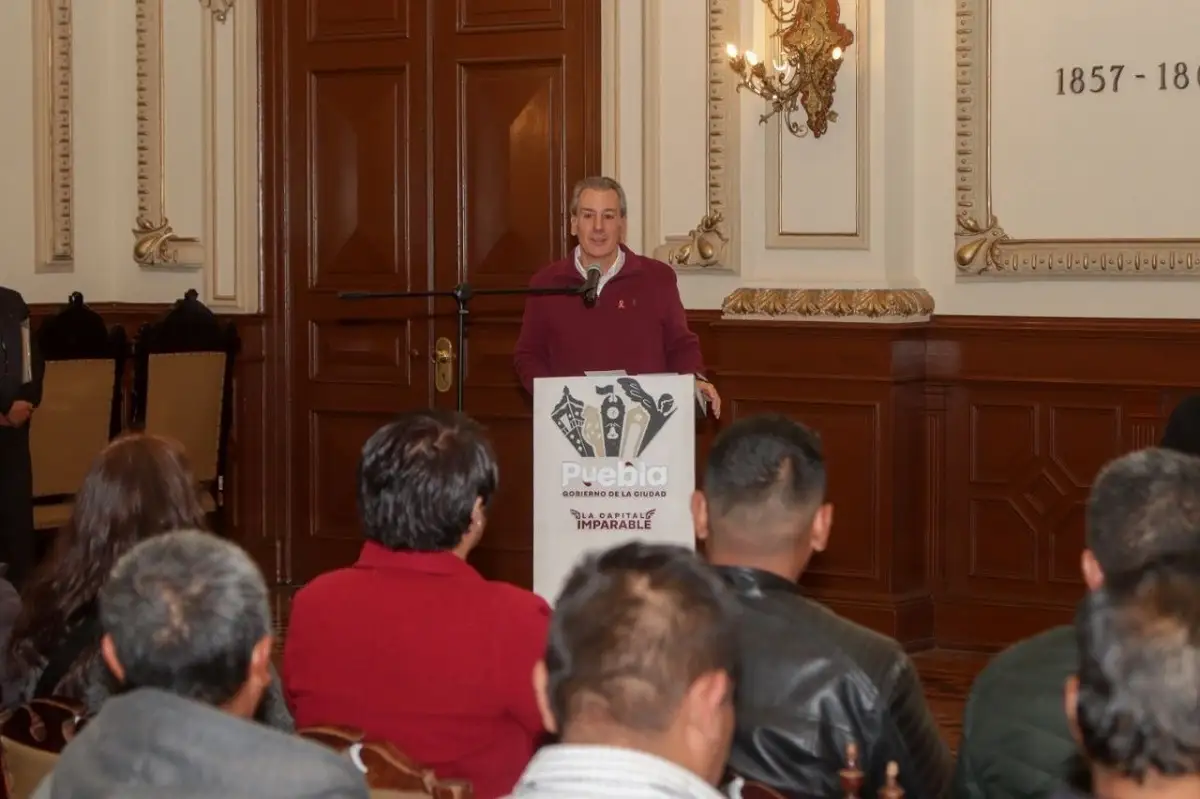 Toma protesta Pepe Chedraui a inspectoras e inspectores de sección