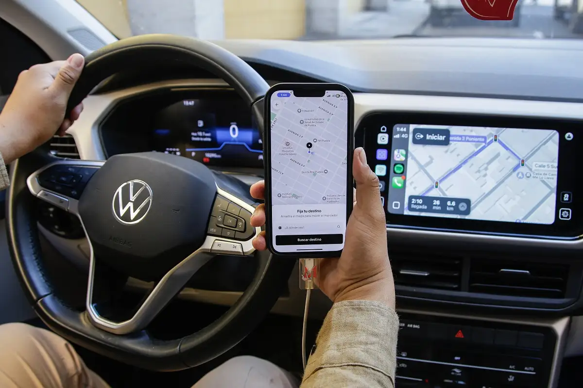 Uber tramita amparo en Puebla para no regularizarse