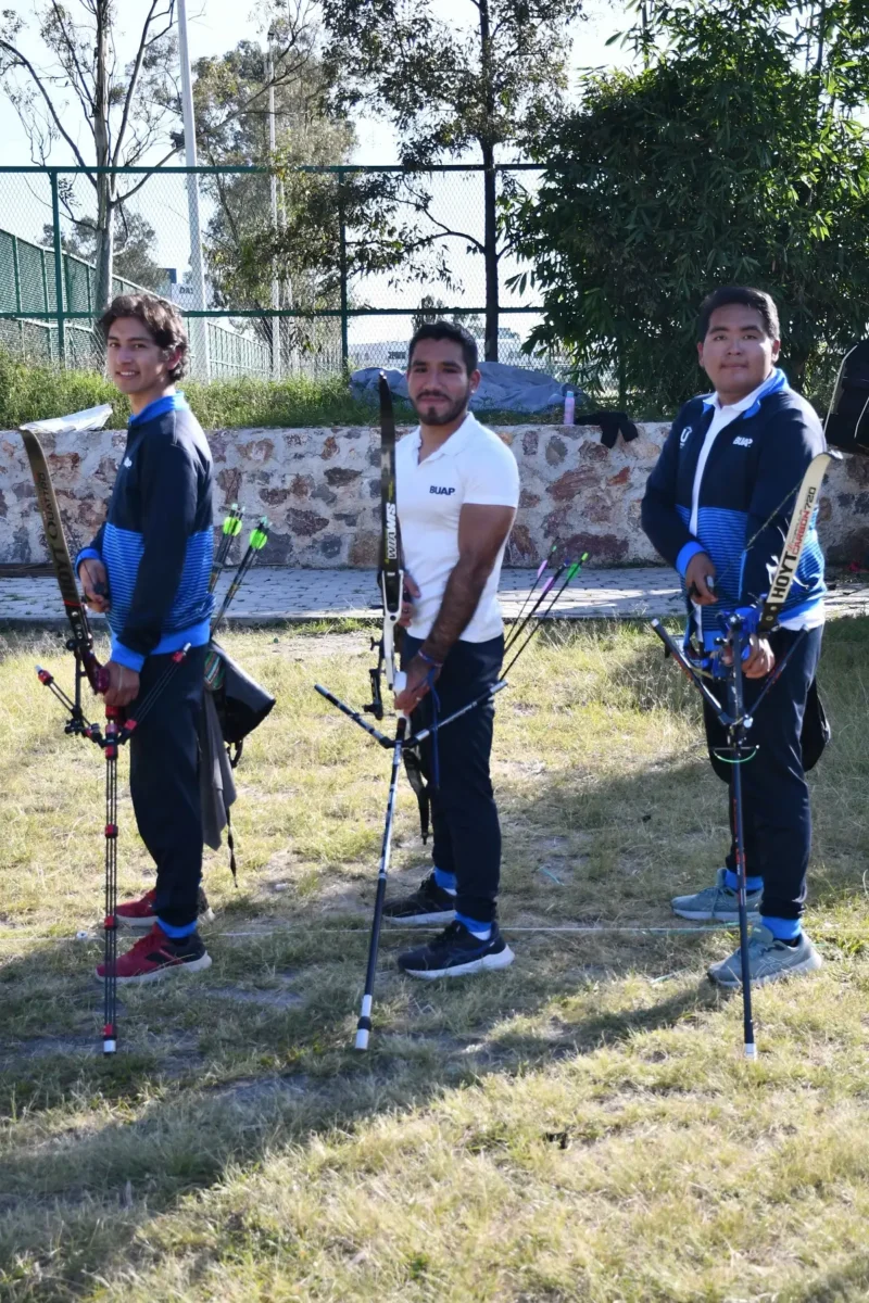 Más allá de la diana: el triunfo de tres arqueros que encontraron su blanco en la BUAP