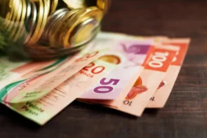 Aumento al salario mínimo en 2026 será del 13% y queda en $315
