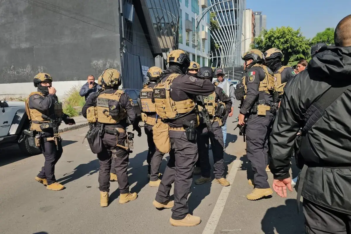 Balacera en alcaldía Cuauhtémoc deja seis extorsionadores detenidos y un policía herido