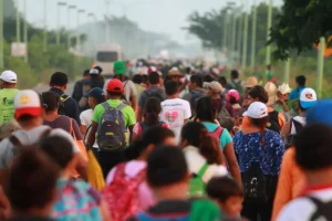Confirman puntos de riesgo de asalto en caravanas migrantes en Puebla