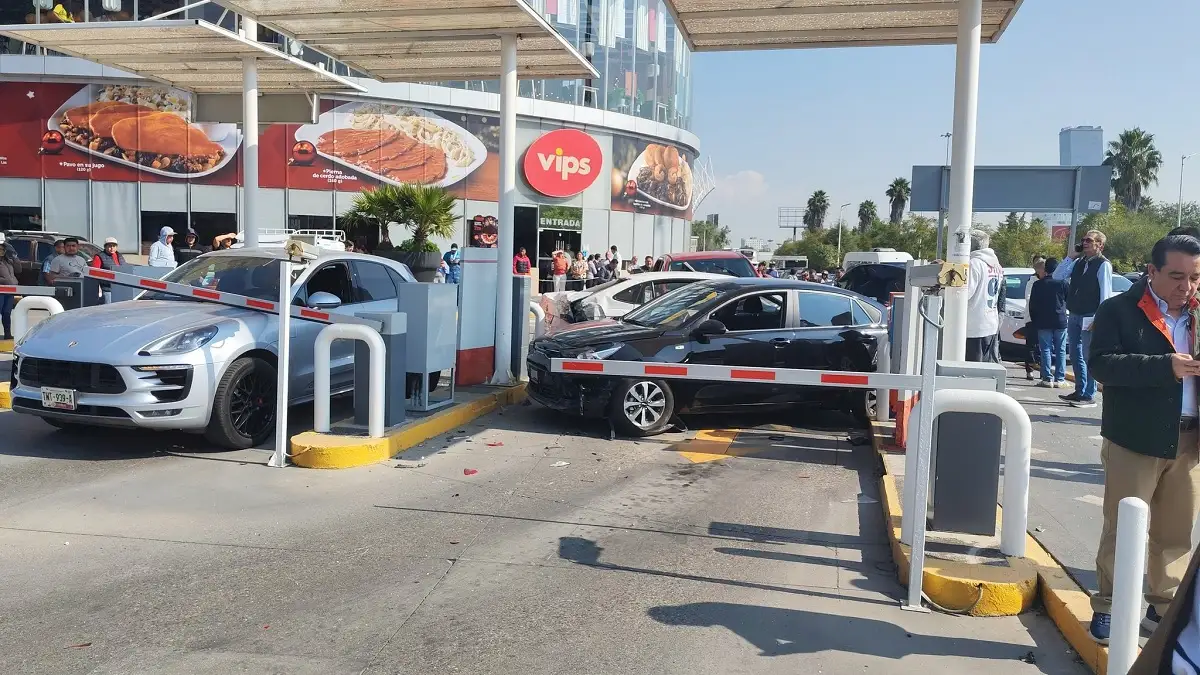 choque en Vía San Ángel 