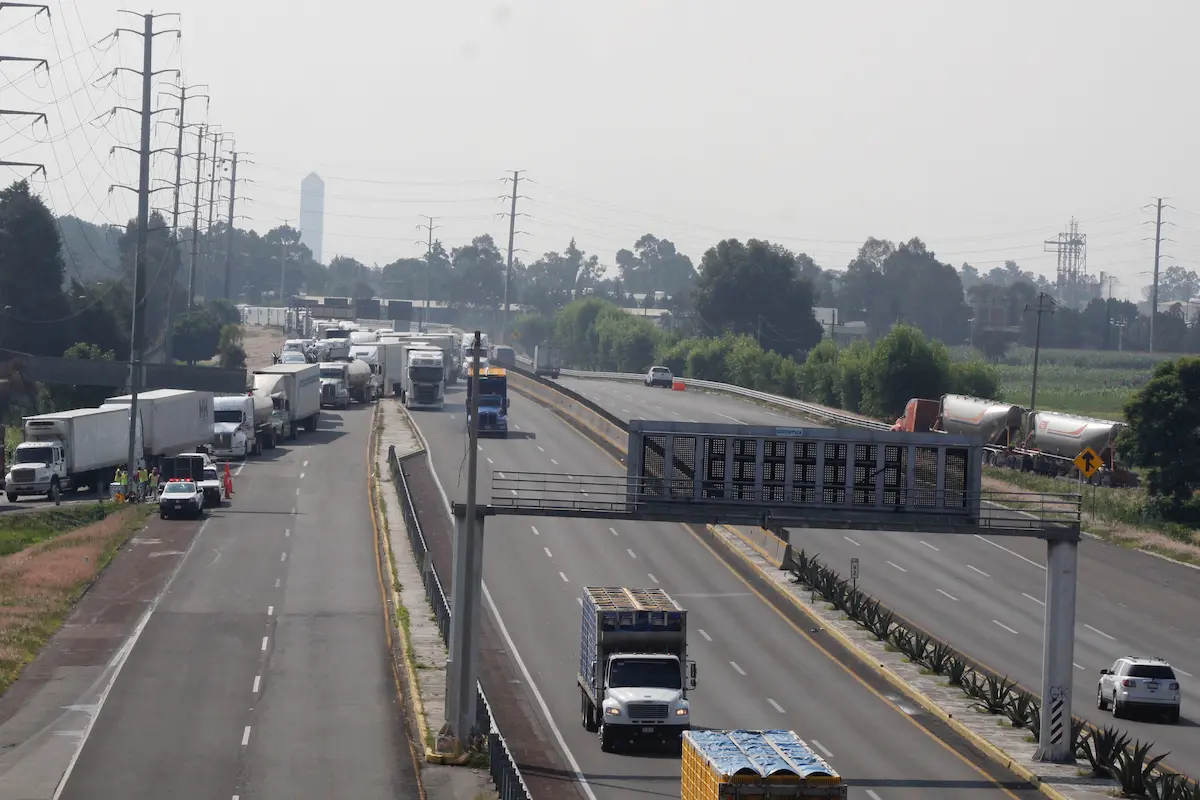 consultarán renombrar Arco Norte como Manuel Bartlett Díaz