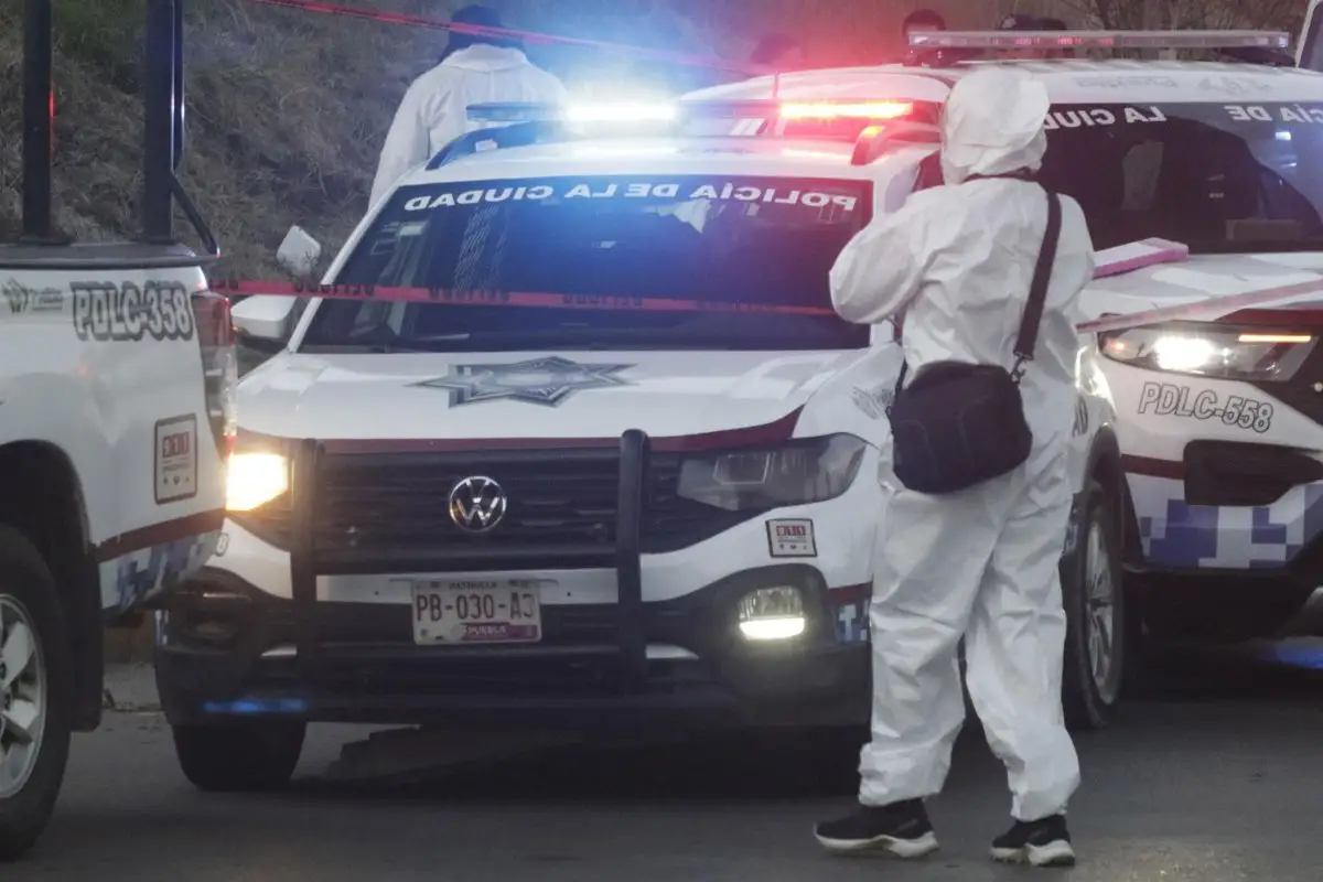 cuerpo junto a una iglesia en Chiconcuautla