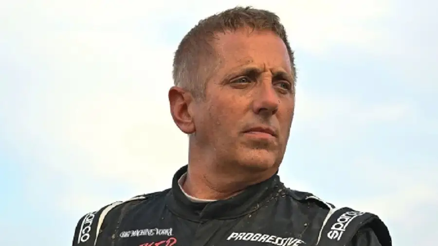 Esposa de Greg Biffle, ex piloto de la NASCAR, mensajeó a su mamá antes de morir en accidente aéreo: “Estamos en problemas” 3 Esposa de Greg Biffle, expiloto de la NASCAR, mandó mensaje antes de morir