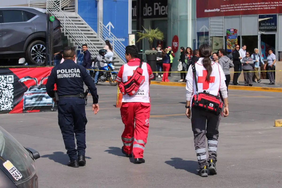 Fallecidos por carambola en vía Atlixcáyotl sube a dos; segunda víctima es alumna de la IEU