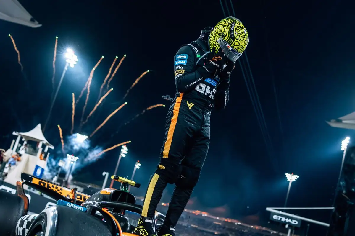 Lando Norris gana su primer campeonato de la F1 tras quedar tercero en Abu Dabi 1 Lando Norris gana su primer campeonato de la F1 tras quedar tercero en Abu Dabi