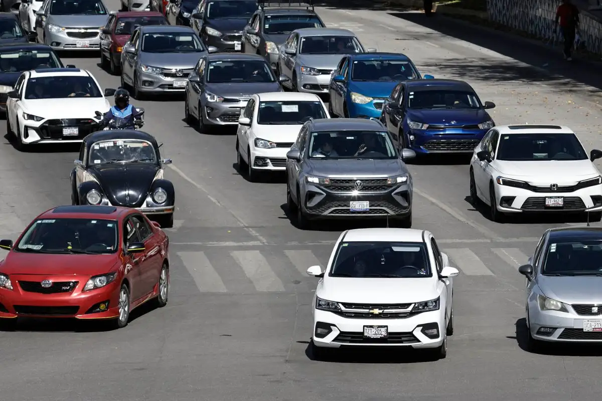 Multan a 27 autos con placas foráneas por exceso de velocidad en Puebla